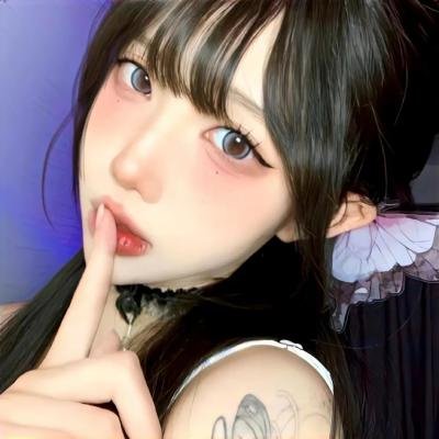 女猫
